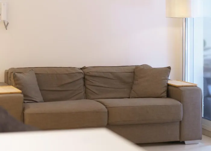 Cannes: Superbe Appartement De Type T2 Pour 4 Pers
